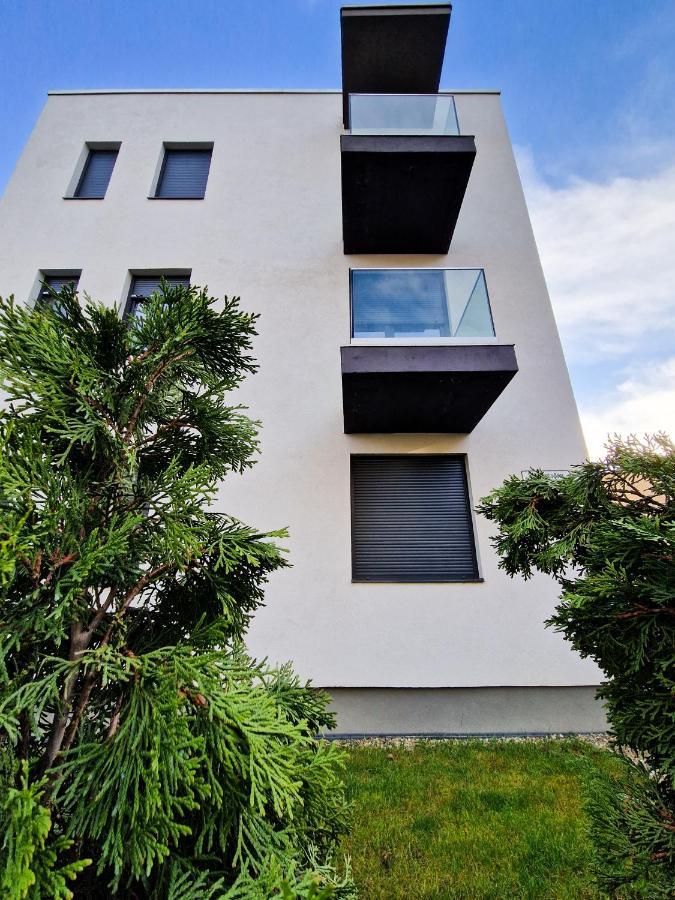 Mirvana Apartments Legacy Residence Timisoara Exterior photo