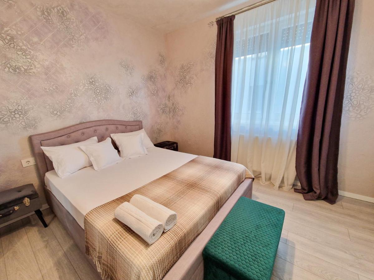 Mirvana Apartments Legacy Residence Timisoara Exterior photo